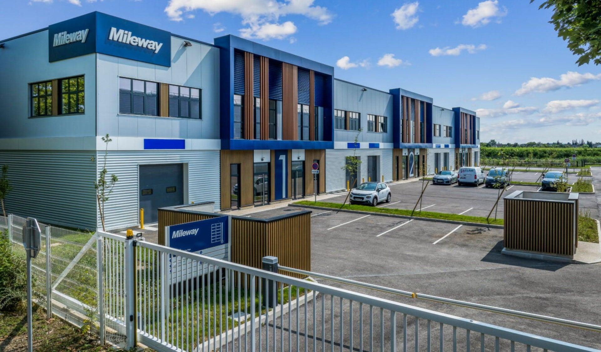 Oxford Properties, AustralianSuper and M7 Real Estate acquire 2.4 million sq ft European logistics portfolio